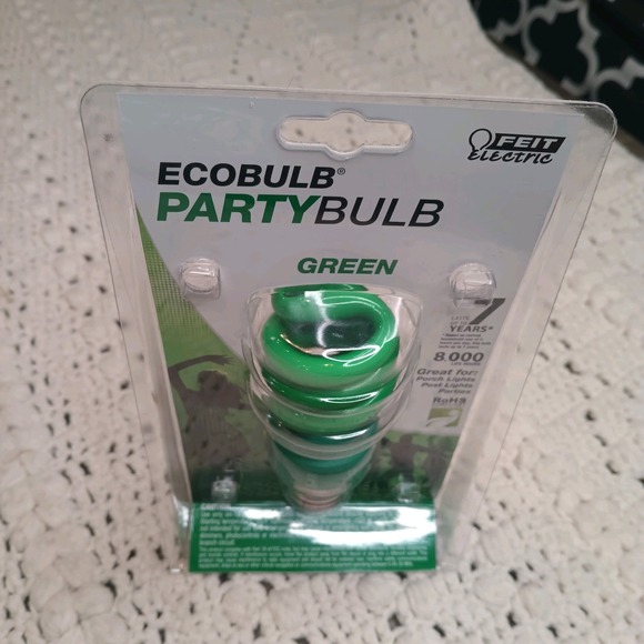 Electric Ecobulb Green Party Bulb Energy 60w 13 Watts 8000 Hr St‎ Patrick's Xmas - Picture 4 of 4